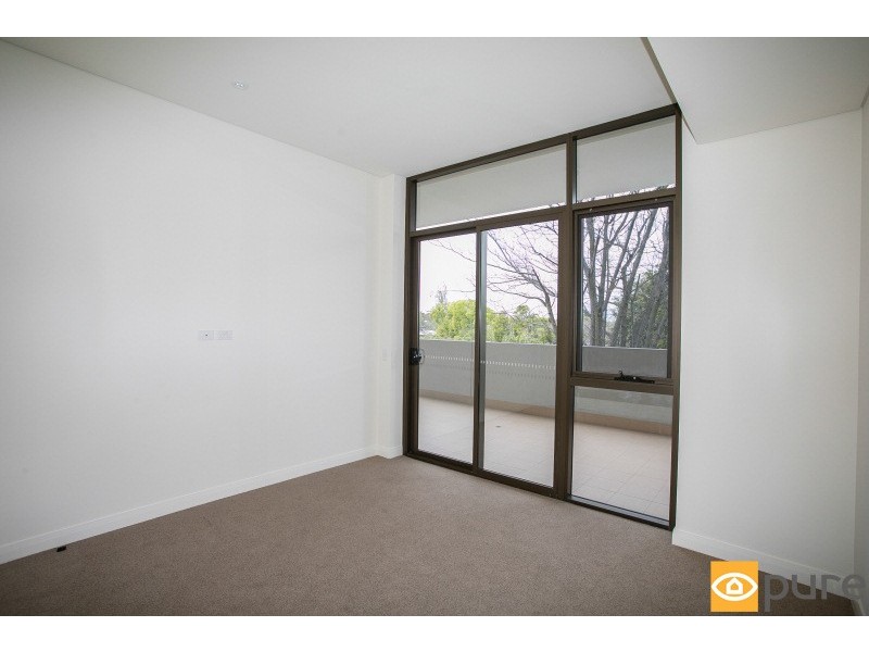 2/1 Freshwater Parade, Claremont WA 6010