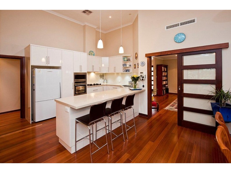 10A Senate Street, Claremont WA 6010