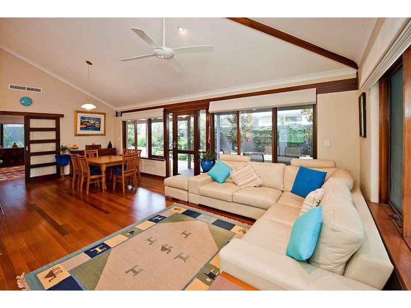 10A Senate Street, Claremont WA 6010