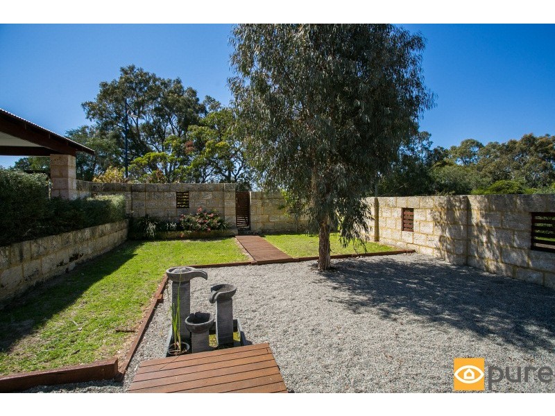 39 Curven Road, Hamilton Hill WA 6163