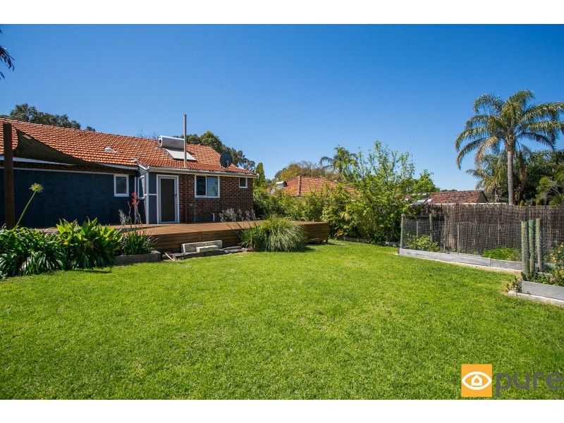 39 Curven Road, Hamilton Hill WA 6163