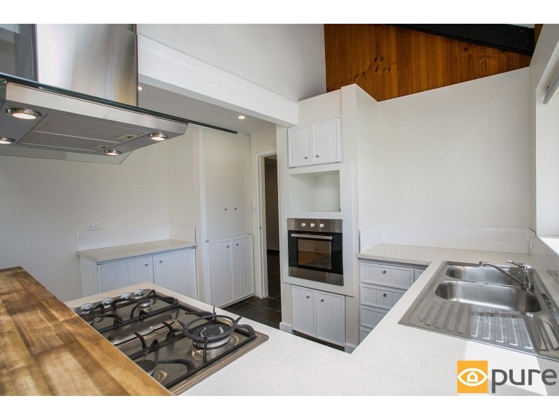 9 Delta Court, Ocean Reef WA 6027