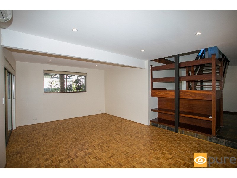 9 Delta Court, Ocean Reef WA 6027