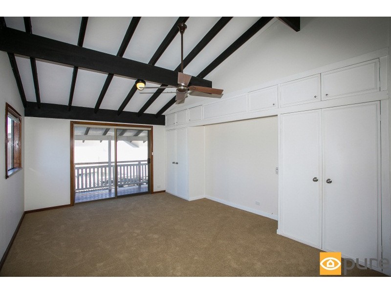 9 Delta Court, Ocean Reef WA 6027