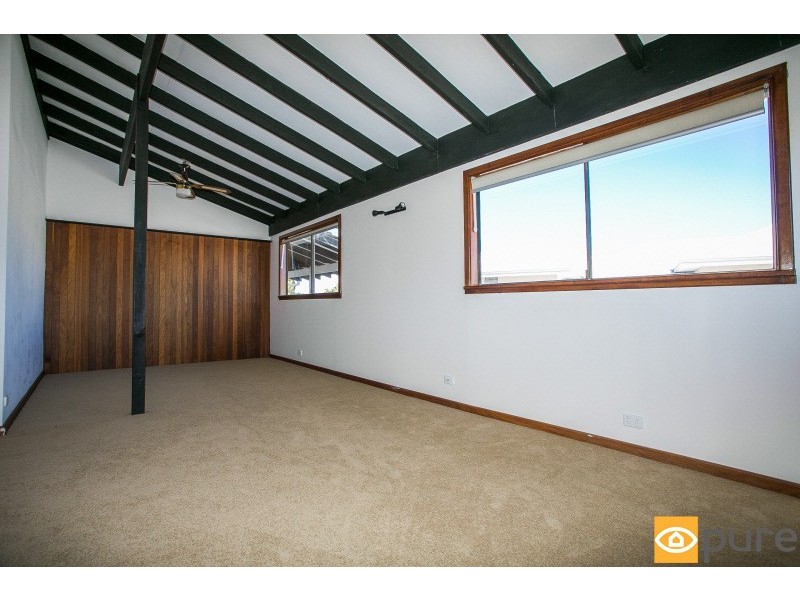 9 Delta Court, Ocean Reef WA 6027