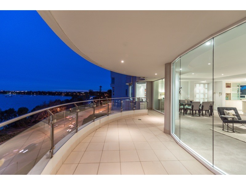 5/22 Mounts Bay Road, Crawley WA 6009