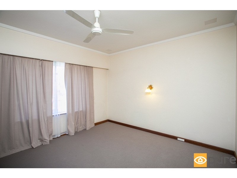 8 Challenger Parade, City Beach WA 6015