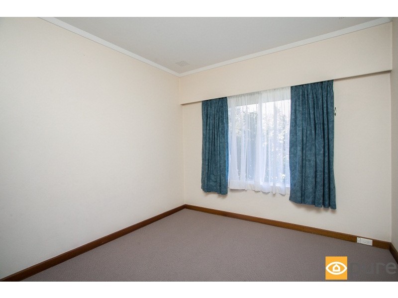 8 Challenger Parade, City Beach WA 6015