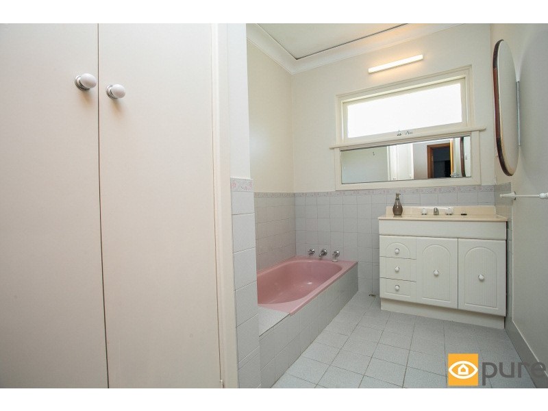 8 Challenger Parade, City Beach WA 6015