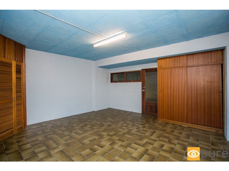 8 Challenger Parade, City Beach WA 6015