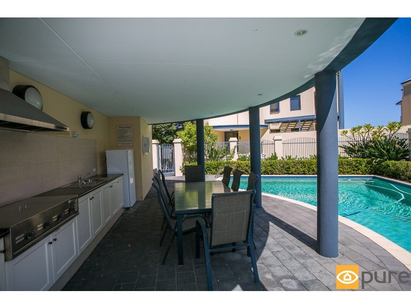 16/1 Riverside Road, East Fremantle WA 6158