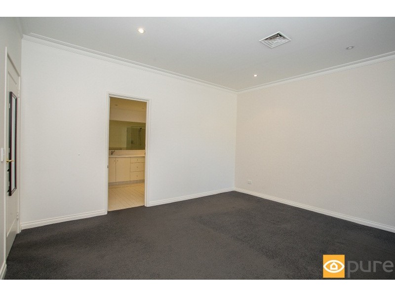 16/1 Riverside Road, East Fremantle WA 6158