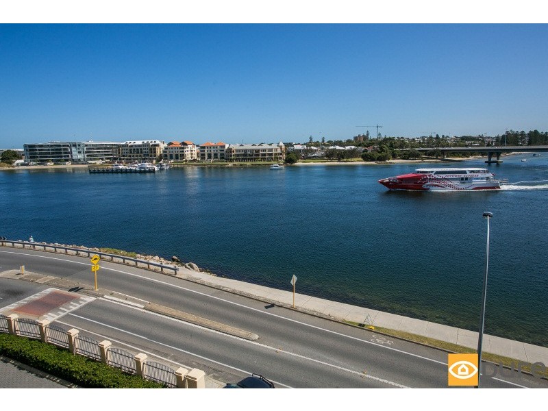 16/1 Riverside Road, East Fremantle WA 6158