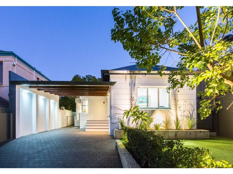 8 Saunders Street, Swanbourne WA 6010