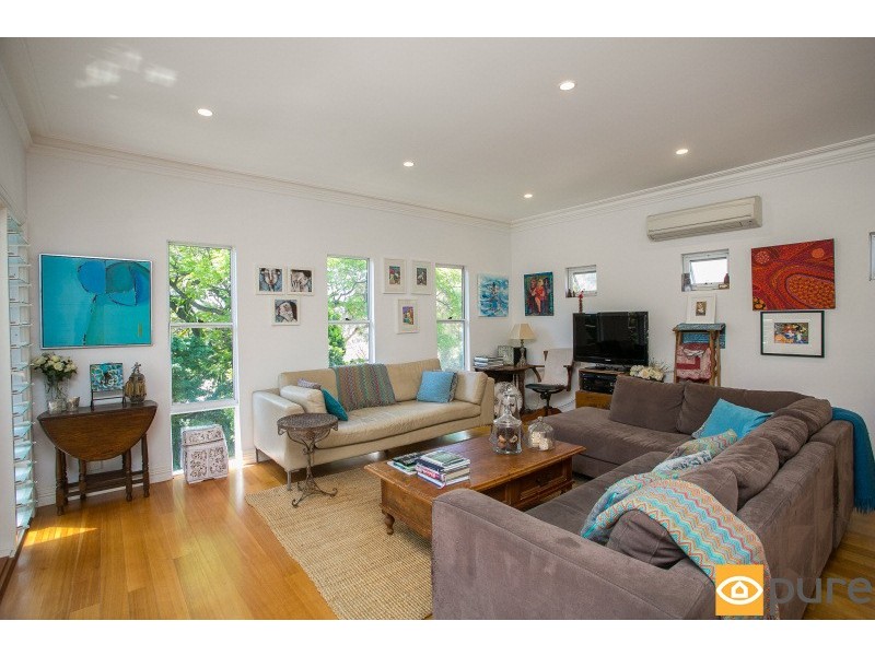 12 George Street, Cottesloe WA 6011