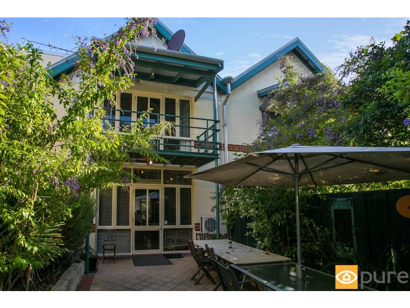 2/5 Fortescue Street, East Fremantle WA 6158