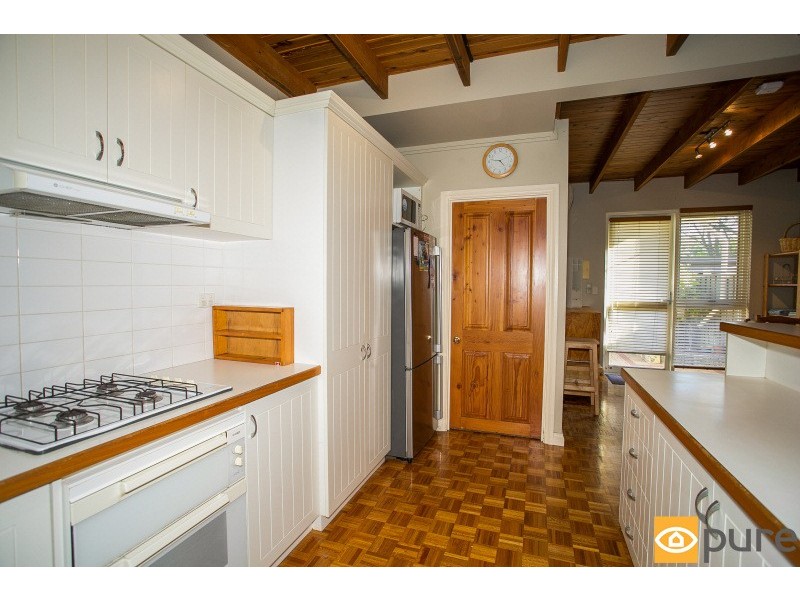 2/5 Fortescue Street, East Fremantle WA 6158