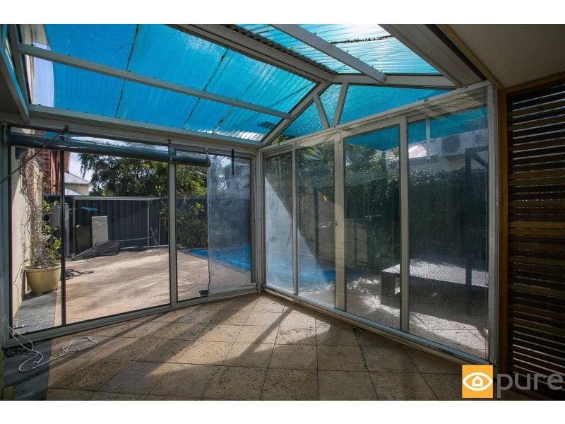 3/5 Salvado Ave, East Fremantle WA 6158