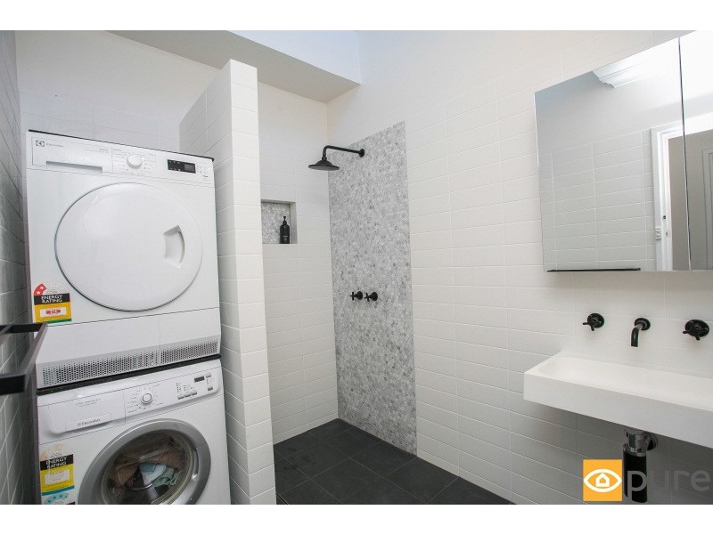 4 Langdale Street, Wembley Downs WA 6019