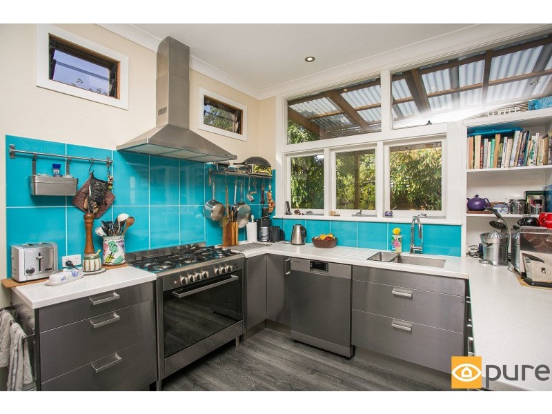 24 Pearse Street, North Fremantle WA 6159