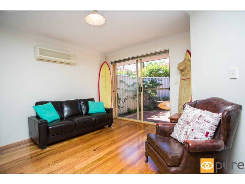 158 Grand Promenade, Doubleview WA 6018