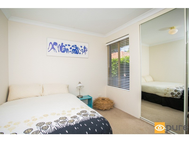 158 Grand Promenade, Doubleview WA 6018