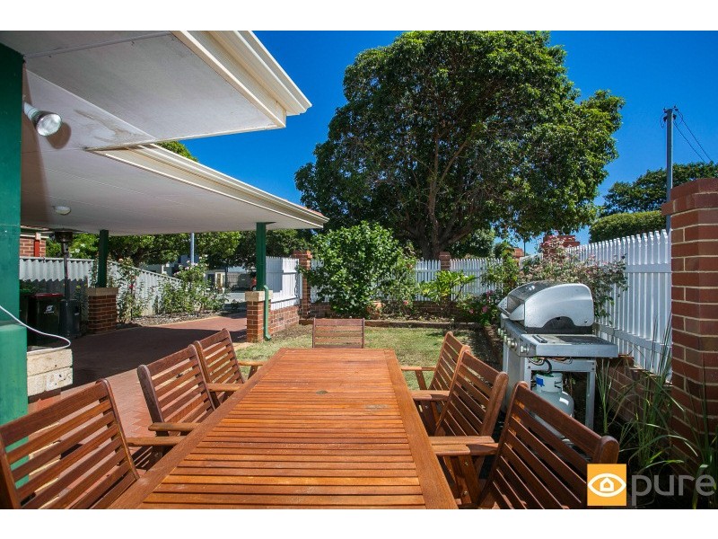 158 Grand Promenade, Doubleview WA 6018
