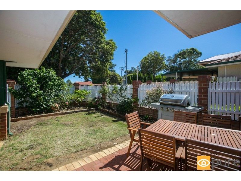 158 Grand Promenade, Doubleview WA 6018