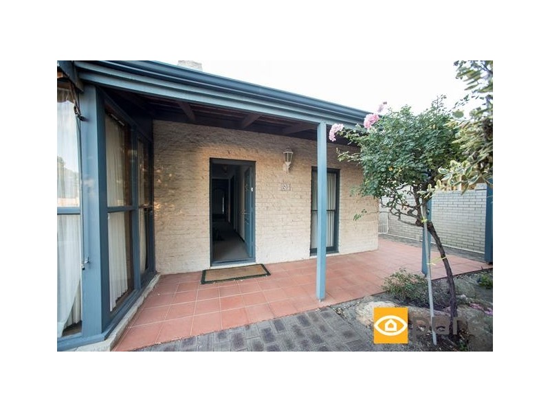 20 Kinkuna Way, City Beach WA 6015