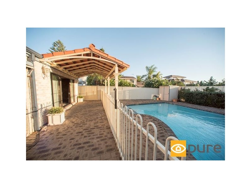 20 Kinkuna Way, City Beach WA 6015