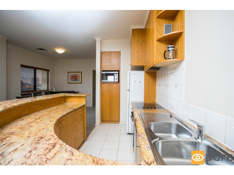 29/16 Kings Park Road, West Perth WA 6005