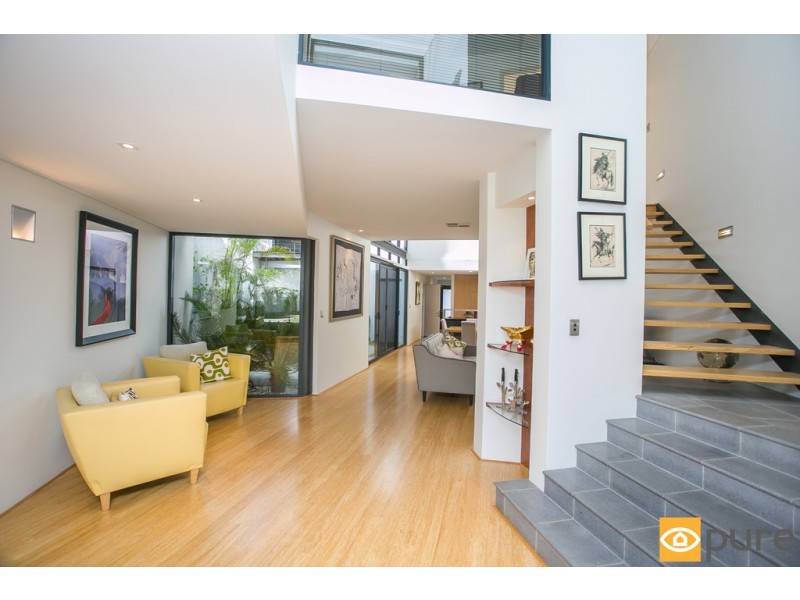 72 Coral Tree Avenue, Subiaco WA 6008