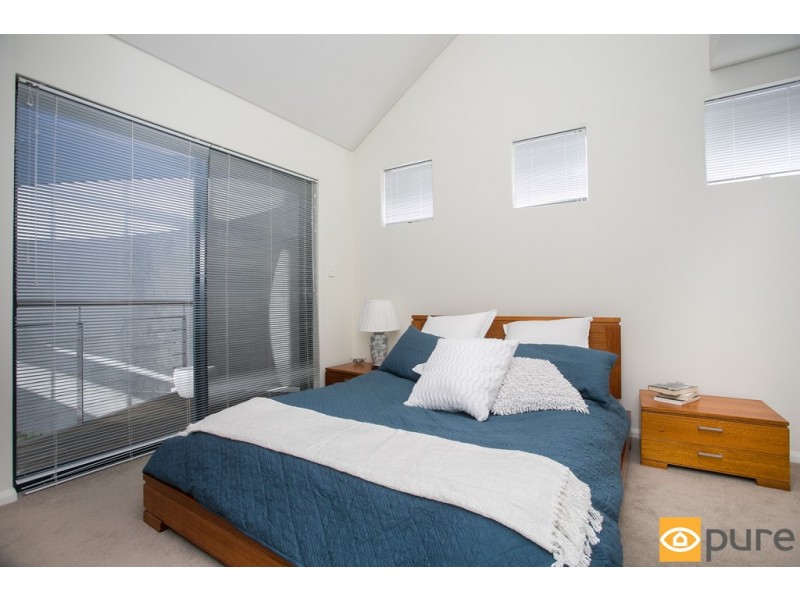 72 Coral Tree Avenue, Subiaco WA 6008