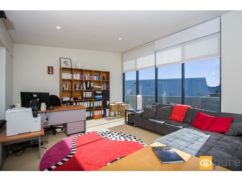 72 Coral Tree Avenue, Subiaco WA 6008