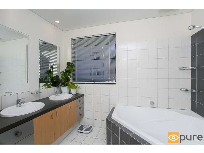 72 Coral Tree Avenue, Subiaco WA 6008