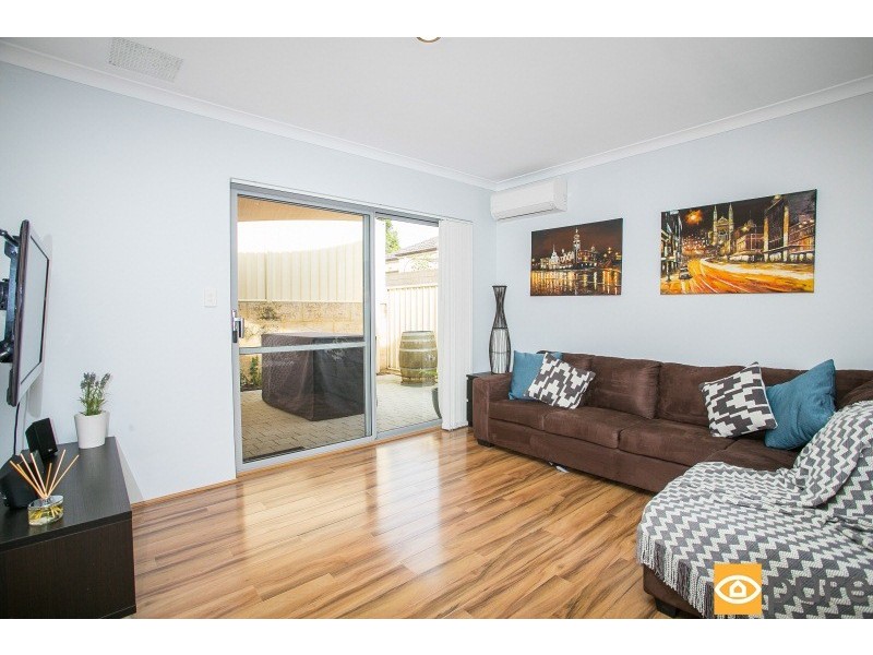 54B Barnes Street, Innaloo WA 6018