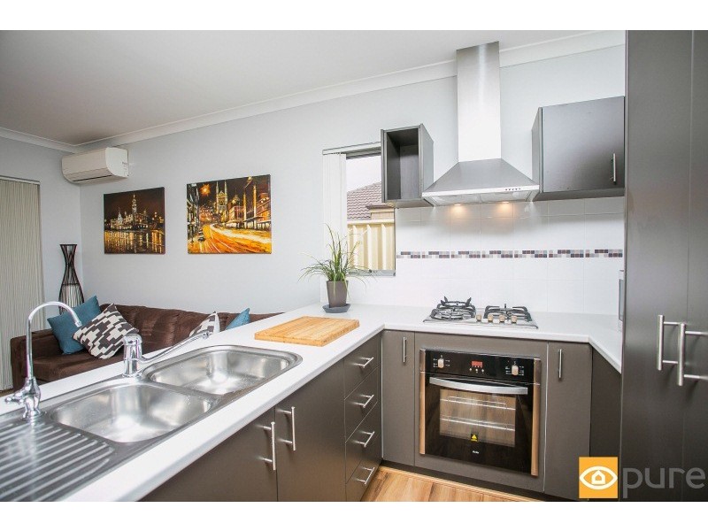 54B Barnes Street, Innaloo WA 6018