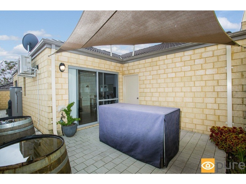 54B Barnes Street, Innaloo WA 6018