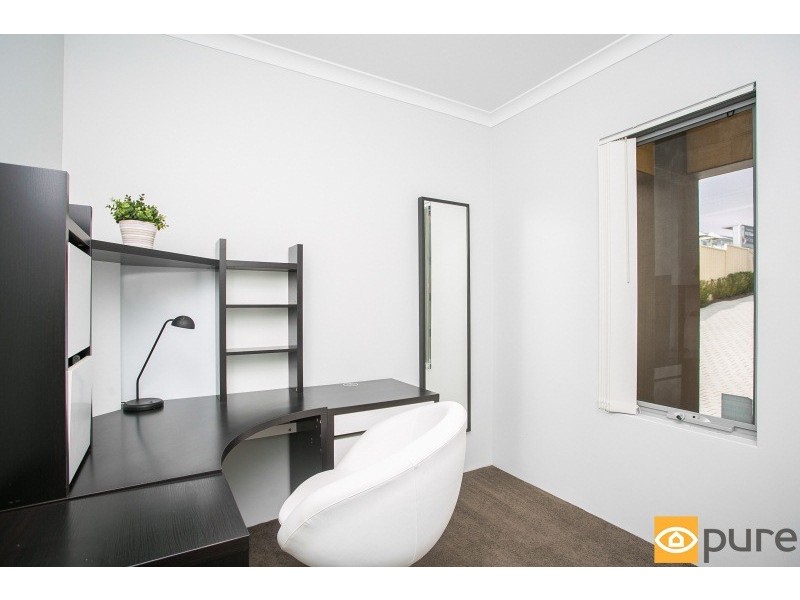 54B Barnes Street, Innaloo WA 6018