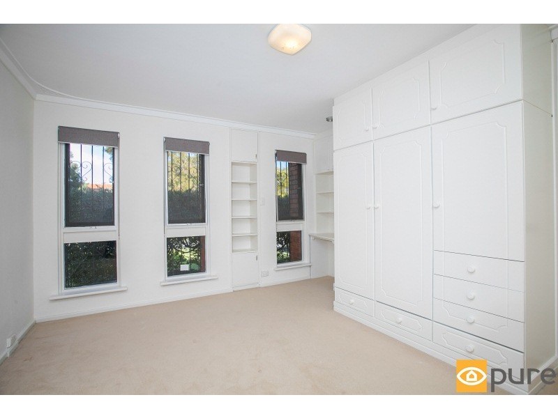 4 Kalari Drive, City Beach WA 6015