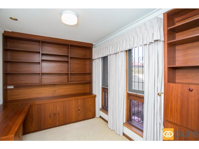 4 Kalari Drive, City Beach WA 6015