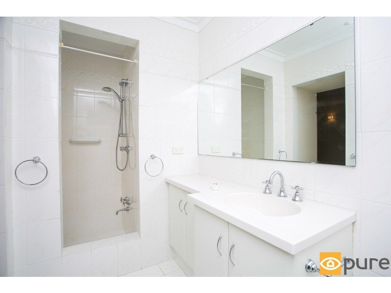 4 Kalari Drive, City Beach WA 6015