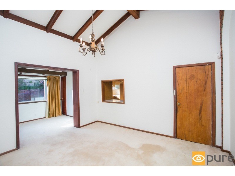 4 Kalari Drive, City Beach WA 6015