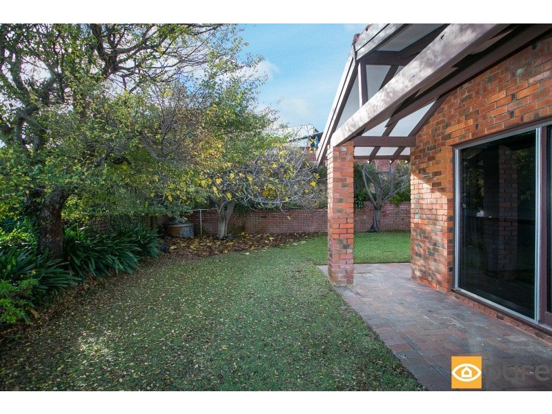 4 Kalari Drive, City Beach WA 6015