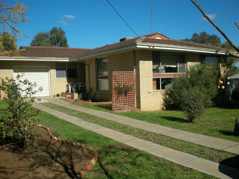 255 Duke Street, Northam WA 6401