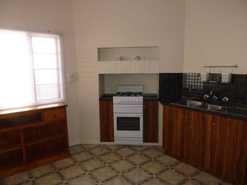 28 Forrest Street, Northam WA 6401