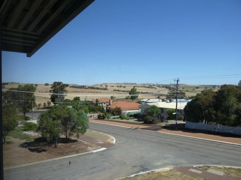 81 Gordon Street, Northam WA 6401