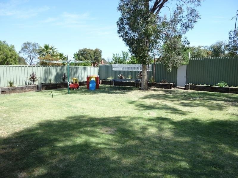 15 Christmass Street, Northam WA 6401