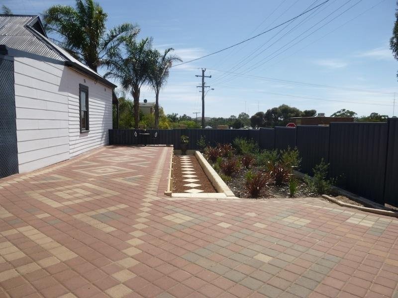 28 Burgoyne Street, Northam WA 6401