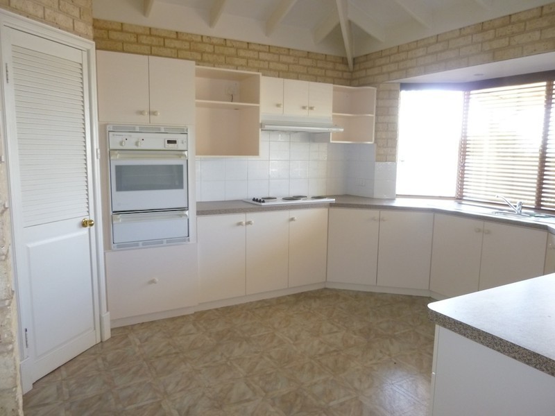 9 Killick Street, Northam WA 6401